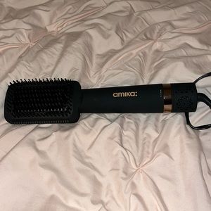Amika Double Agent 2-in-1 Dryer + Straightening Brush